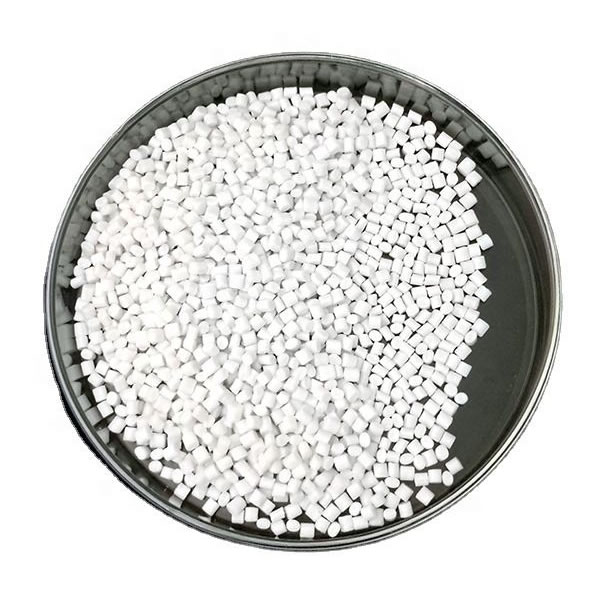 Poly lactic acid for transparent injection molding products